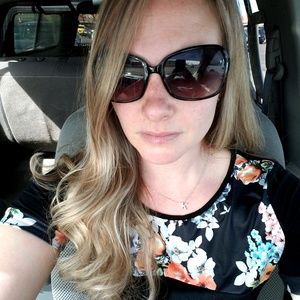 Meet your Posher, Kat